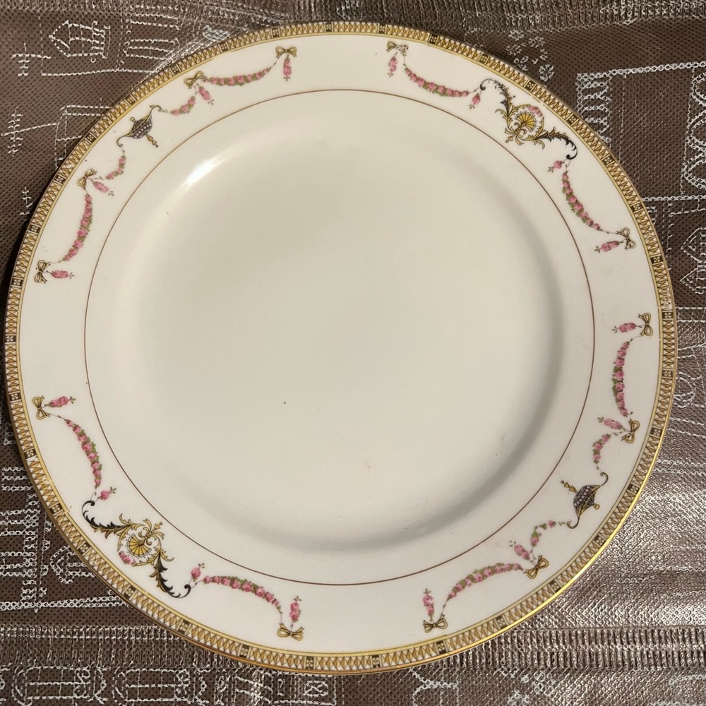 Vintage Noritake salad plate.